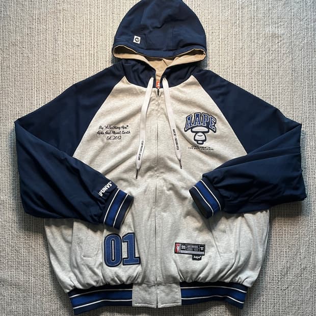 AAPE ZIP UP HOODIE JACKET