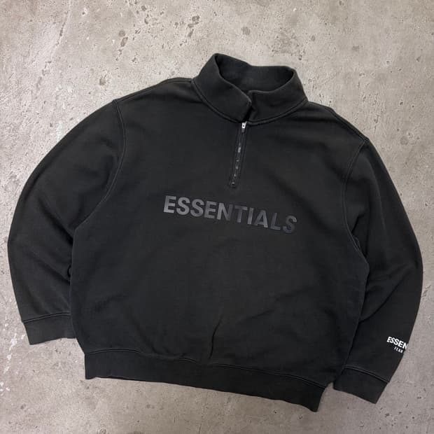 에센셜 반집업 맨투맨[1979]