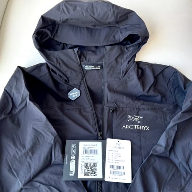 급처 아크테릭스 스쿼미시 후디 바람막이 블랙