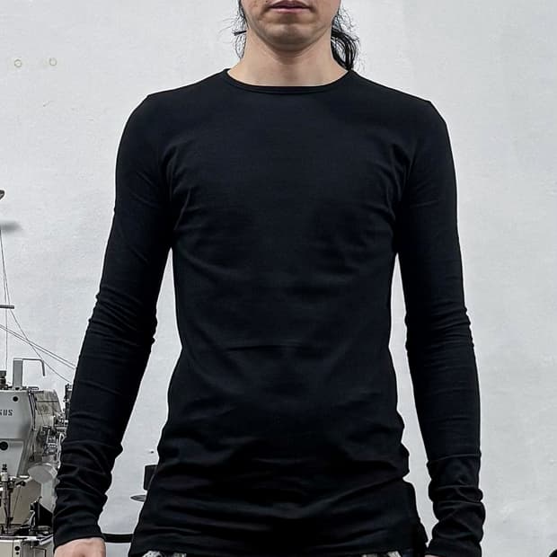 슬림 롱 슬리브 티 (Short ver)