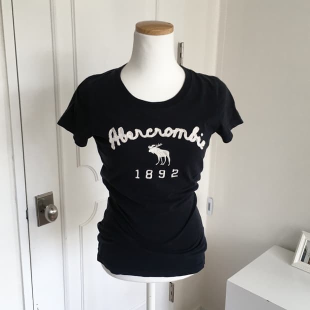 아베크롬비 y2k 슬림핏 반팔티 네이비