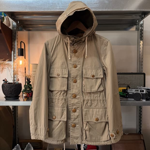 나이젤 카본 헤링본 후크 디테일 마운틴 파카 46 S