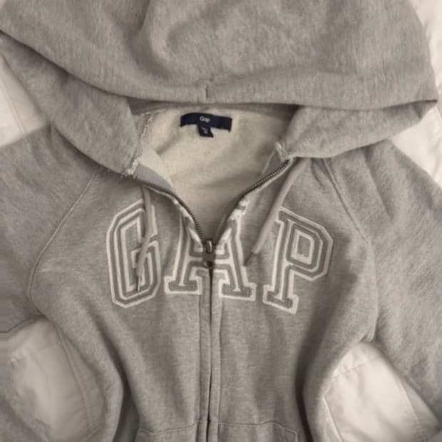 갭 딱붙핏 후드집업