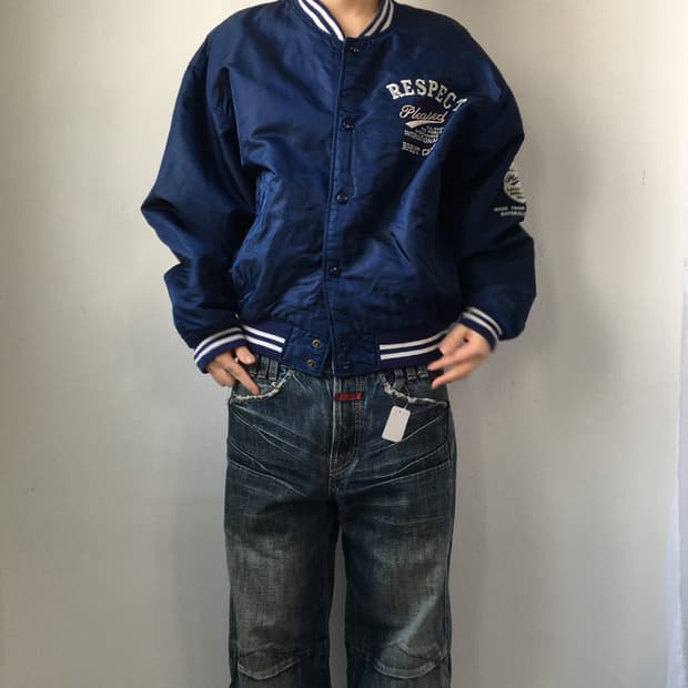 Lettering point bomber jacket