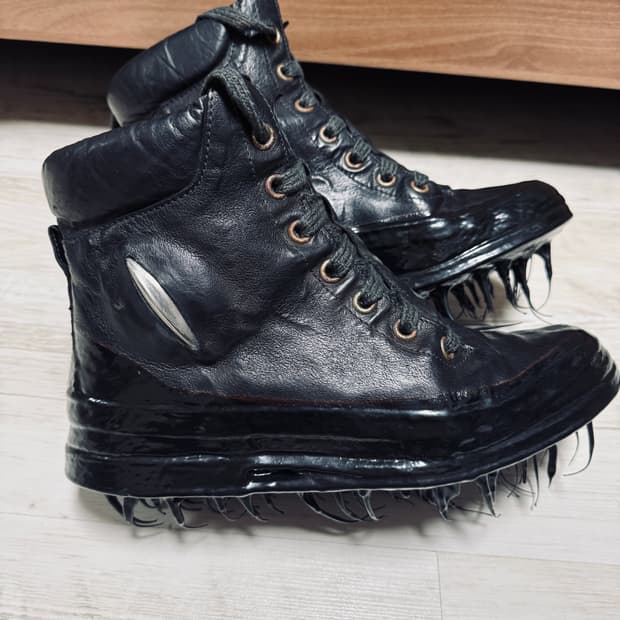 [8]캐롤크리스찬포엘 티타늄 드립스니커즈