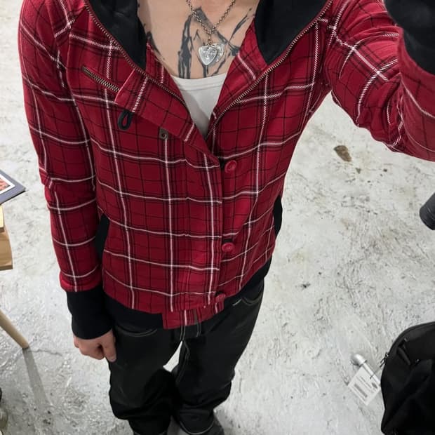 Excuse high neck jacket