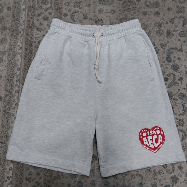AECA WHITE 하트 로고 스웻 하프 팬츠 S (27-29)