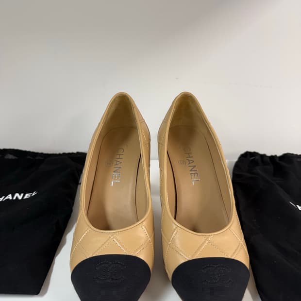 샤넬 퀼팅 로퍼 37 