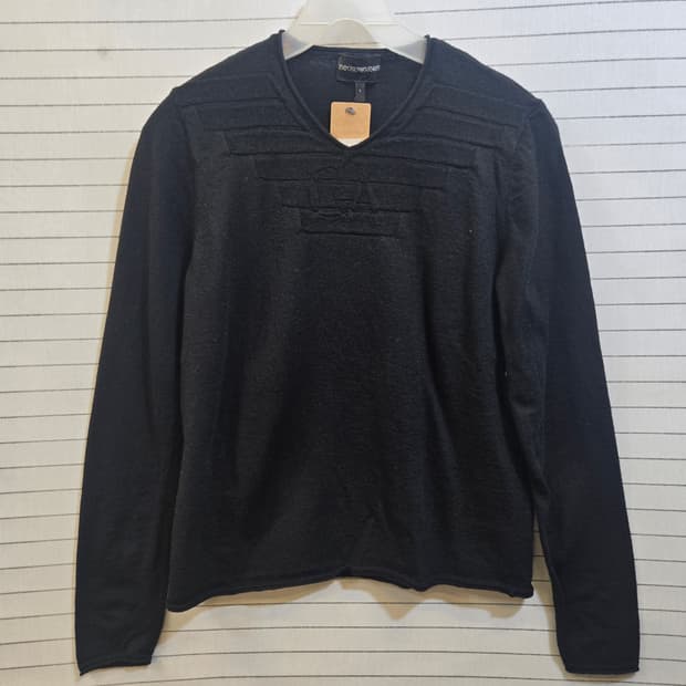 엠포리오 아르마니(매장정품)블랙 V넥 니트