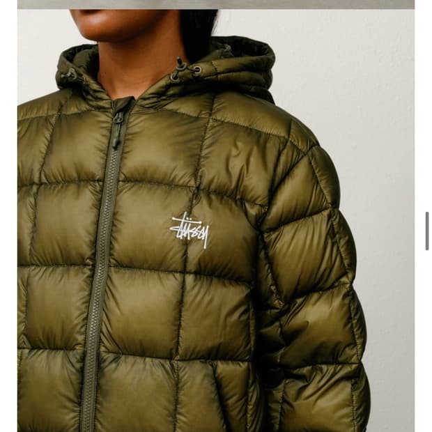 스투시 미드웨이트 후드 푸퍼 올리브 및 블루