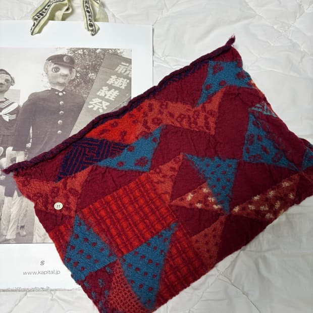 캐피탈 슈렁큰 울 인디고 스카프 레드