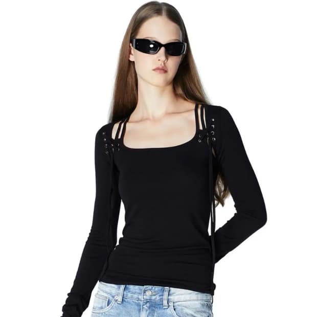 2000아카이브스 EYELET BOLERO SET-UP 블랙