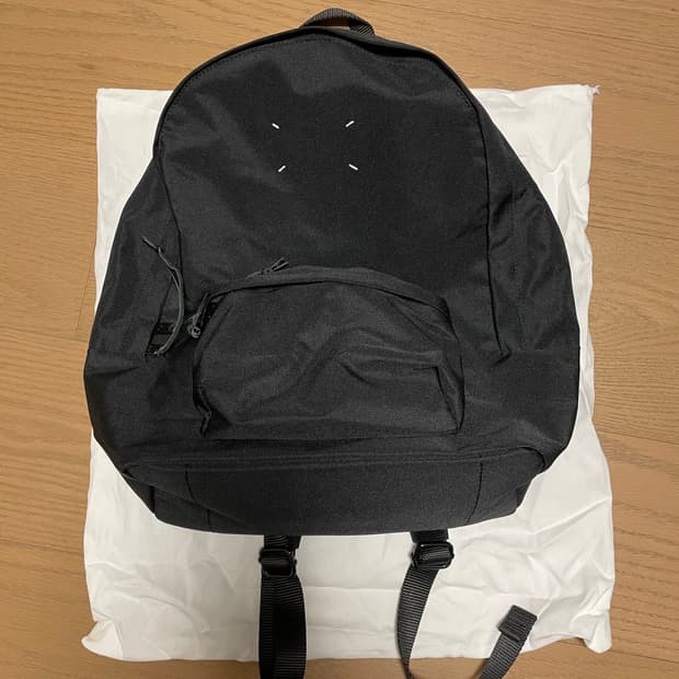 마르지엘라 스테레오타입 메신저백