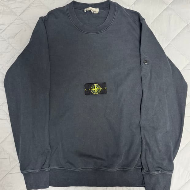 [L]22FW 스톤아일랜드 크루넥 네이비 맨투맨