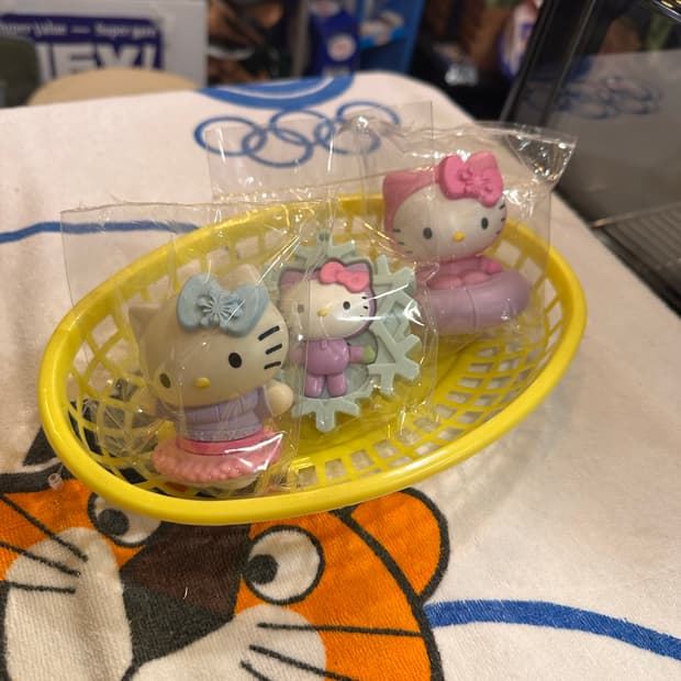 해피밀 고전키티