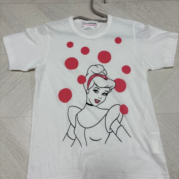 COMME des GARCONS GIRL x Disney T-shirt