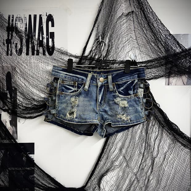 00s side ring detailed denim shorts
