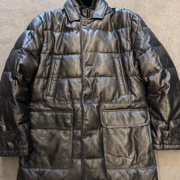 앤드류마크 양가죽(토끼) 가죽 구스 자켓 처분 