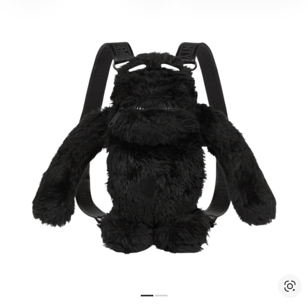 슈프림x바운티헌터 23fw 백팩