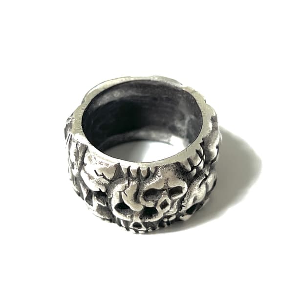 SKULL RING