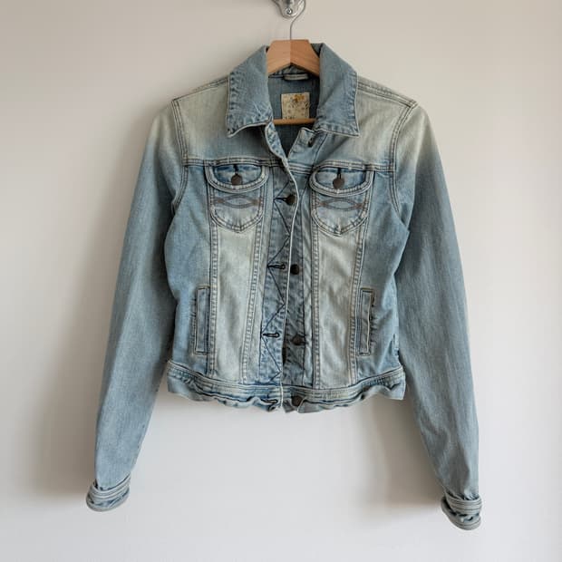 아베크롬비(Abercrombie & Fitch) 데님 자켓