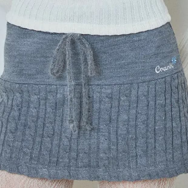 크랭크 니트 플레어 스커트 (gray)