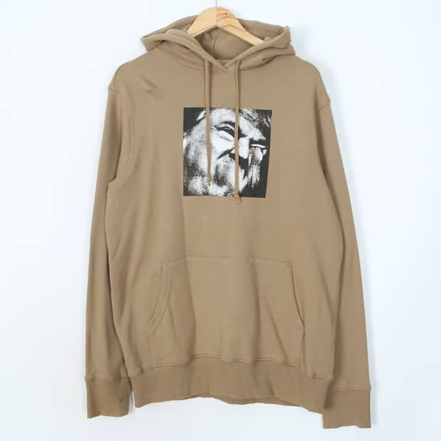 424 트럼프 후드