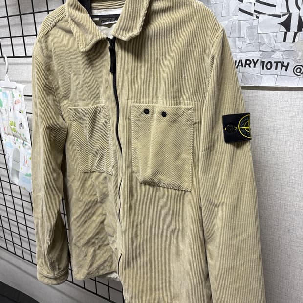 [M] 스톤 아일랜드 코듀로이 셔츠 자켓 스투코 - 24FW