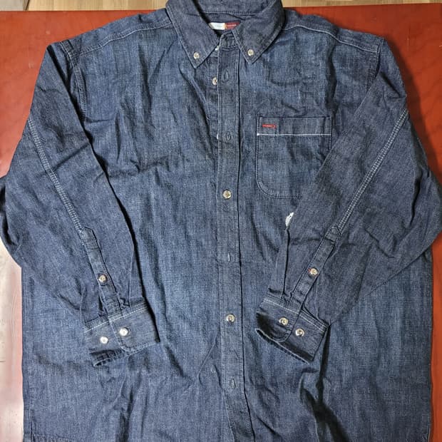 타미힐피거 이준호 데님 워크 셔츠