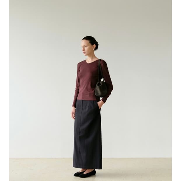 르에떼 롱스커트 Maxi wool skirt in black
