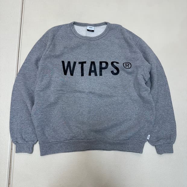 더블탭스 맨투맨