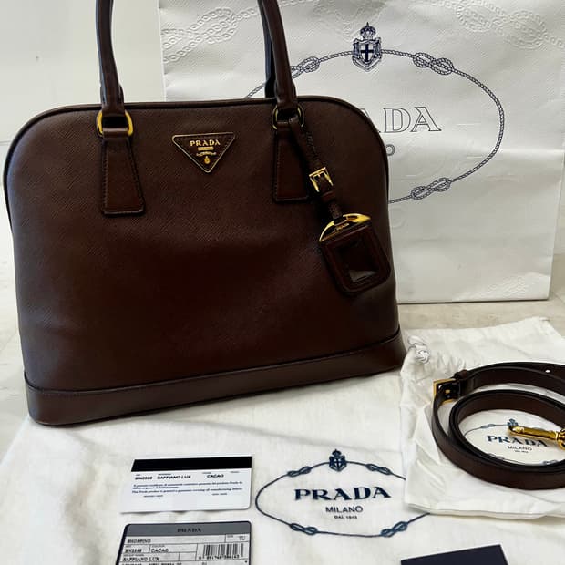 프라다 사피아노 럭스 카카오 BN2558 토트백