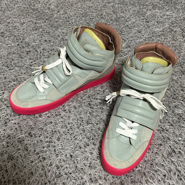 루이비통 칸예 제스퍼