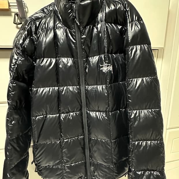 스투시 미드웨이트 패딩 블랙 m