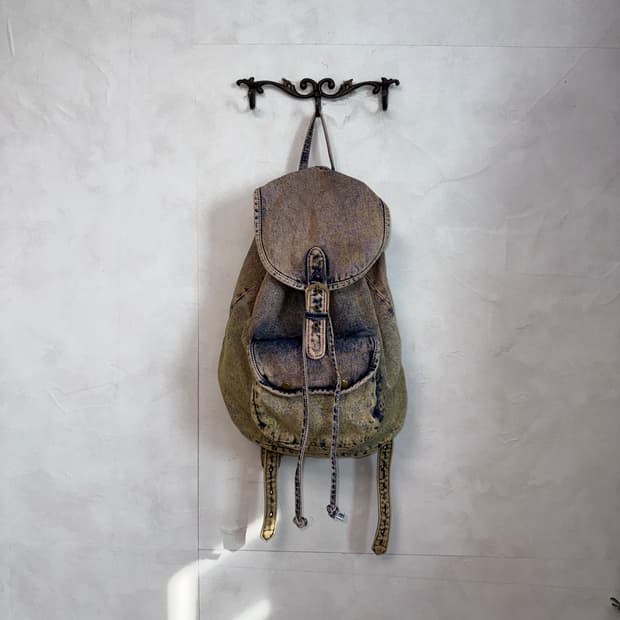 Vintage pink washing denim backpack 