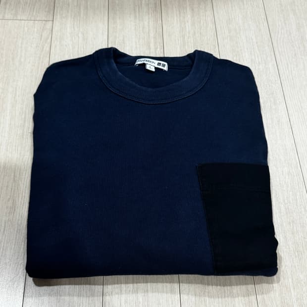 유니클로 JW 앤더슨 맨투맨 L 네이비