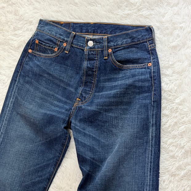 리바이스 501 오리지널 셀비지 데님 (중청/인디고)