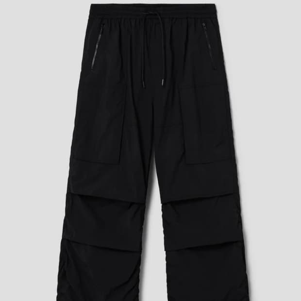 준지 나일론 퍼커링 팬츠 블랙 048