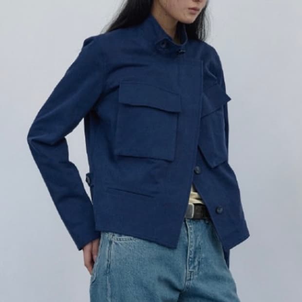 Erchiva mili cotton jacket navy 구합니다!