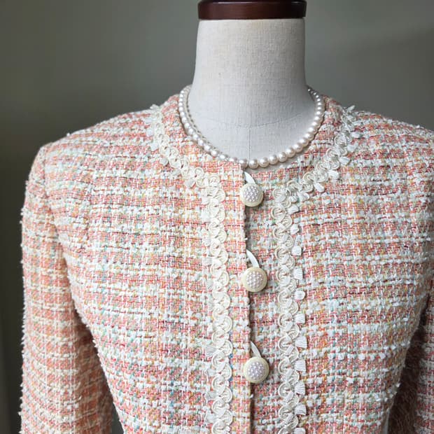 부클 트위드 자켓