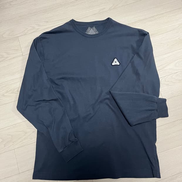 팔라스 소파 롱슬리브 네이비 M