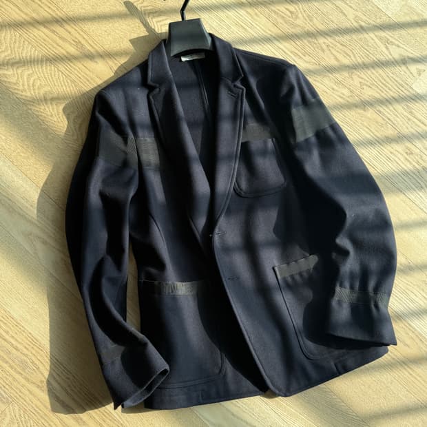 드리스반노튼  17fw 블레이제 48