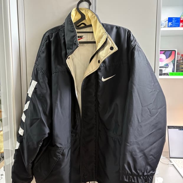 나이키 90s 올드스쿨 암빅로고 헤비점퍼