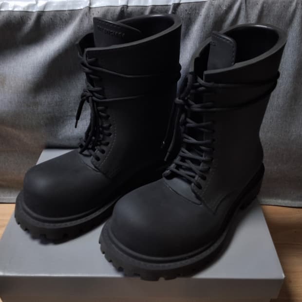 [새상품급] 발렌시아가 스테로이드 부츠 42