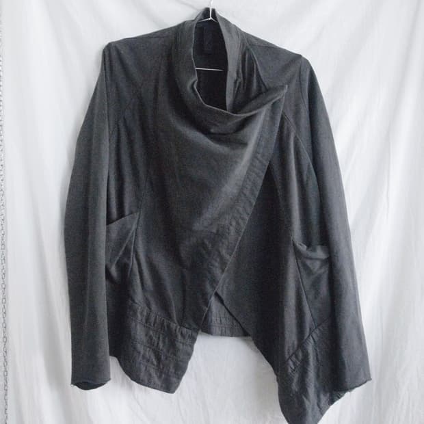 일라리아 니스트리 asymmetric 드레이프 자켓