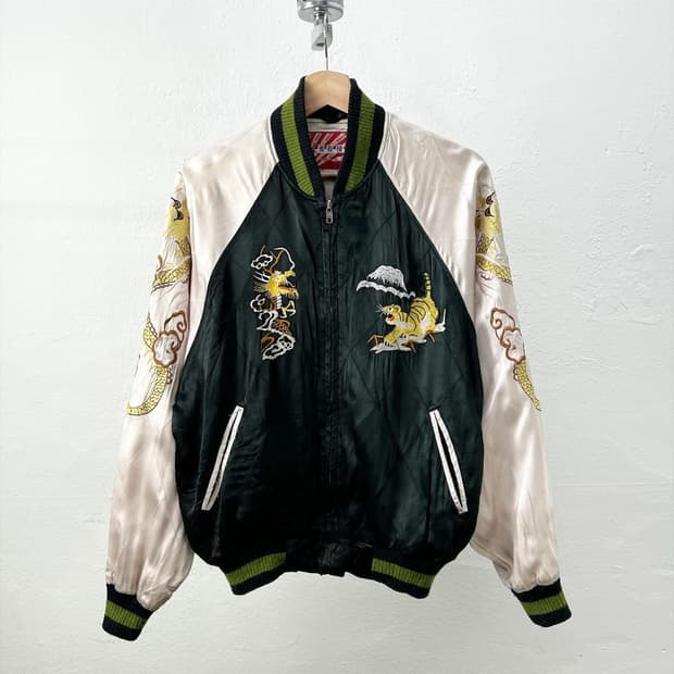 JPN VTG 용호상박 자수 스카쟌