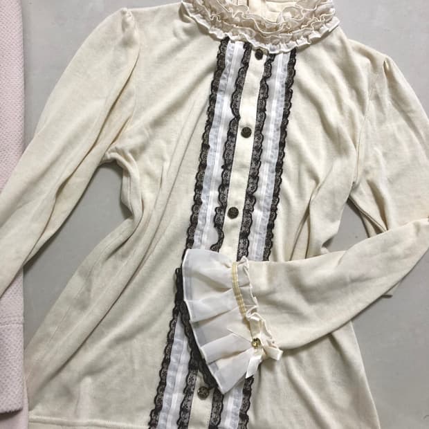 엑시즈팜 히메갸루 라떼갸루 긴팔 니트 슬리브