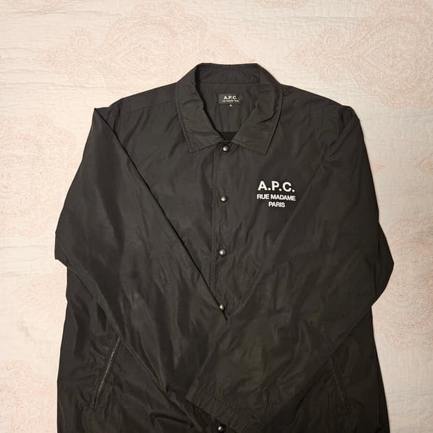 APC 한국 한정판 플리스 코치 자켓 XL 사이즈 판매합니다(최종가)