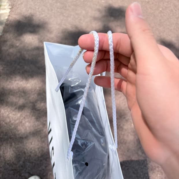 크림에서 방금 받은 꼼데가르송 가디건 네이비 M사이즈