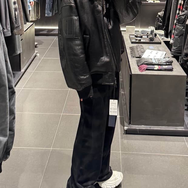 준지 25fw 무스탕 마원 점퍼 48